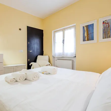 Apartment 1m| 4 People| Sea By Tilo