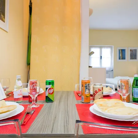 1m| 4 People| Sea By Tilo Genua